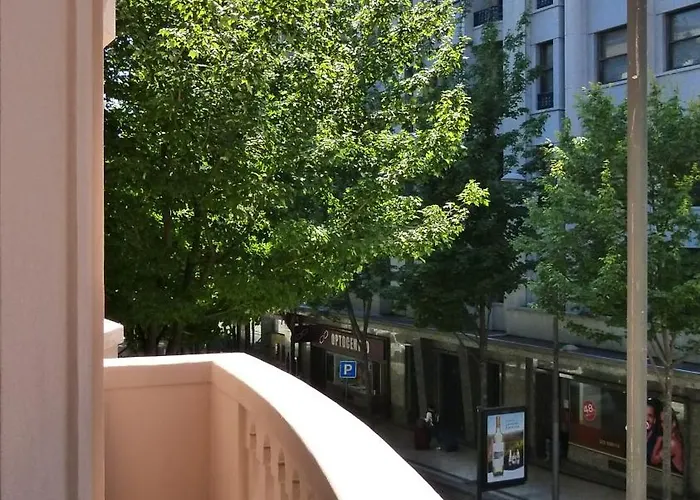 Lux Bolhao - Included * פורטו